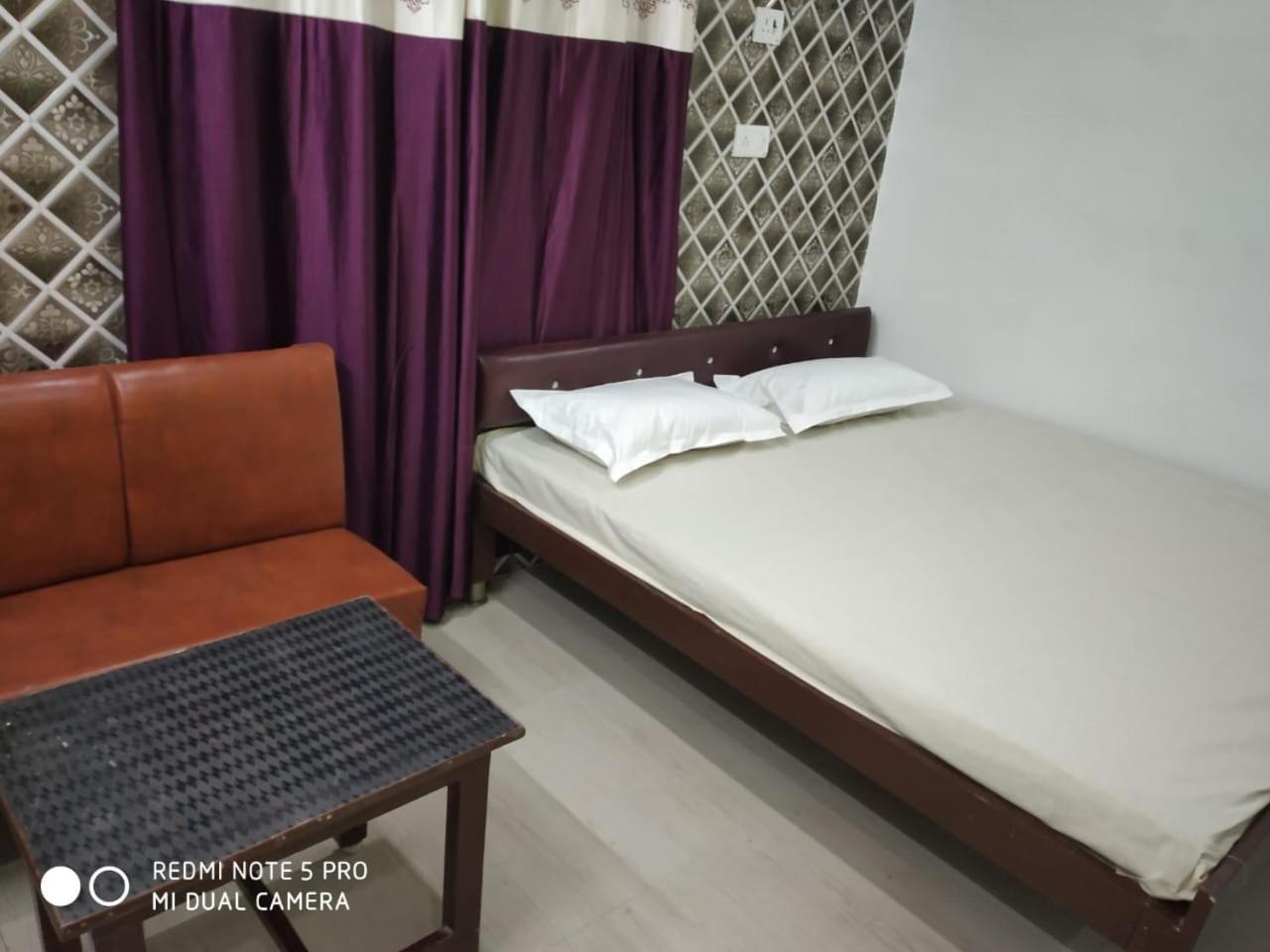 New Hotel Yatri Niwas - Varanasi — Photos 3